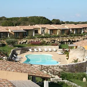 **** Aparthotel Punta Falcone Italien